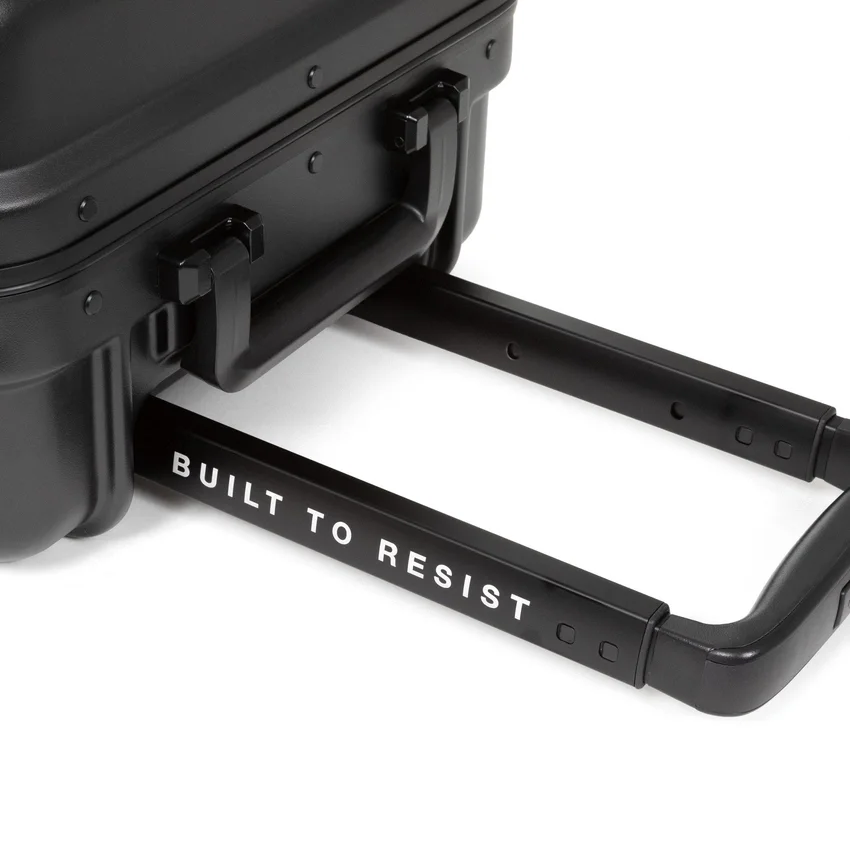 RESIST'R CASE S NERA